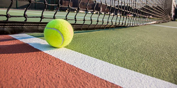 tenis istock jpg