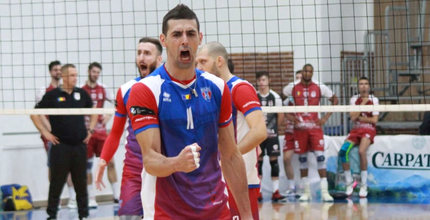 Ciprian Matei, după încă un punct reușit (FOTO: Doarvolei.ro)