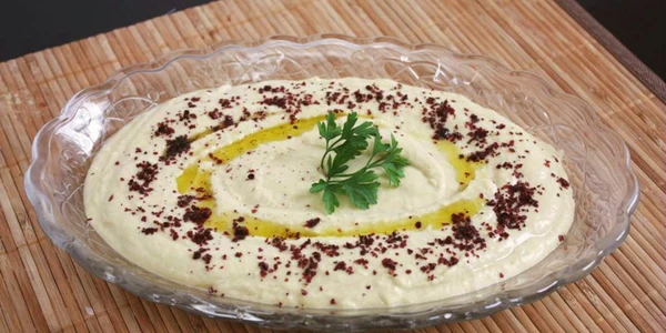 hummus foto www.farfuridi.ro