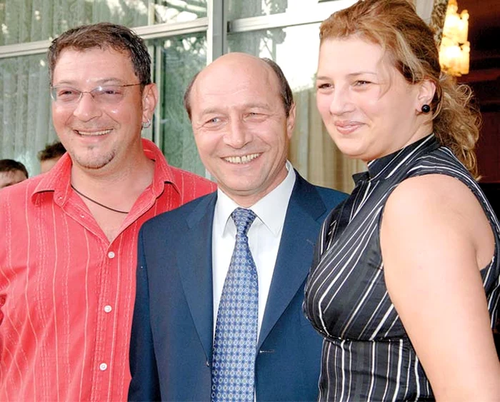 Ioana Băsescu a fost căsătorită cu Bodo, solistul de la Proconsul, dar dragostea s-a sfârșit cu un divorț