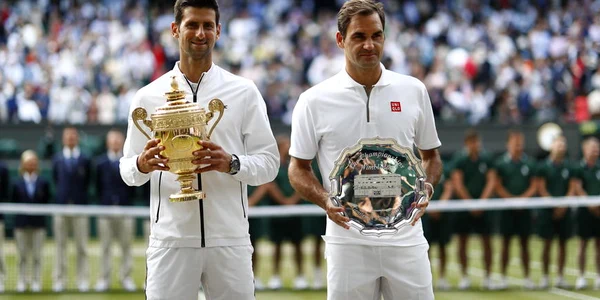 Djokovici si Federer Wimbledon 2019 Foto EPA EFE jpg