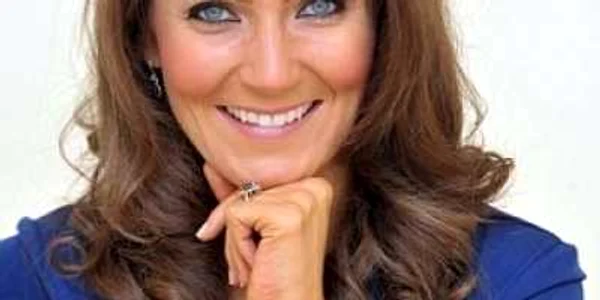 Heidi Agan, în vârstă de 32 de ani, seamănă izbitor cu ducesa de Cambridge Kate Middleton 