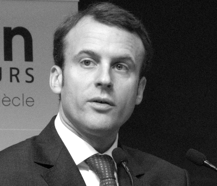 Macron şi obsesia centrului jpeg