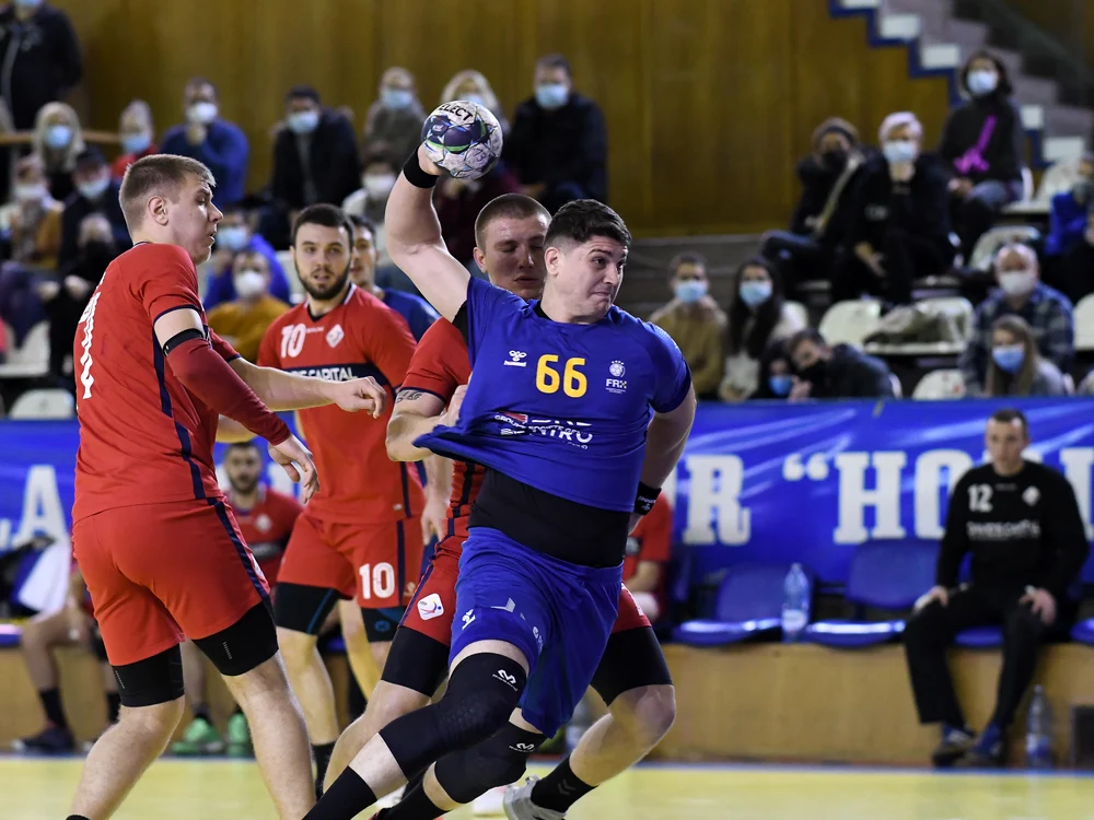 În faza anterioară a preliminariilor, România a învins Moldova (Foto: sportpictures.eu)
