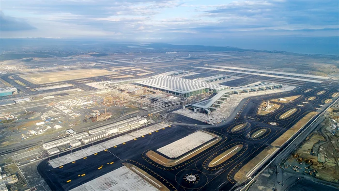 Aeroportul Istanbul a fost construit între 2015 şi 2018 şi a costat peste 11 miliarde de dolari