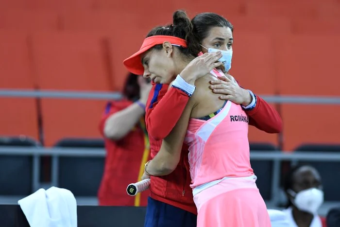 Mihaela Buzărnescu a pierdut ambele meciuri cu ItaliaFOTO: Sportpictures.eu