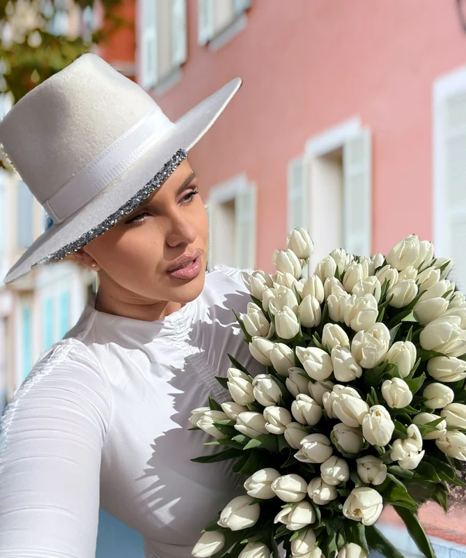 Cristina Vasiu și soțul ei, Cătălin Stoica, au aniversat trei ani de relație la Amsterdam foto: Instagram 