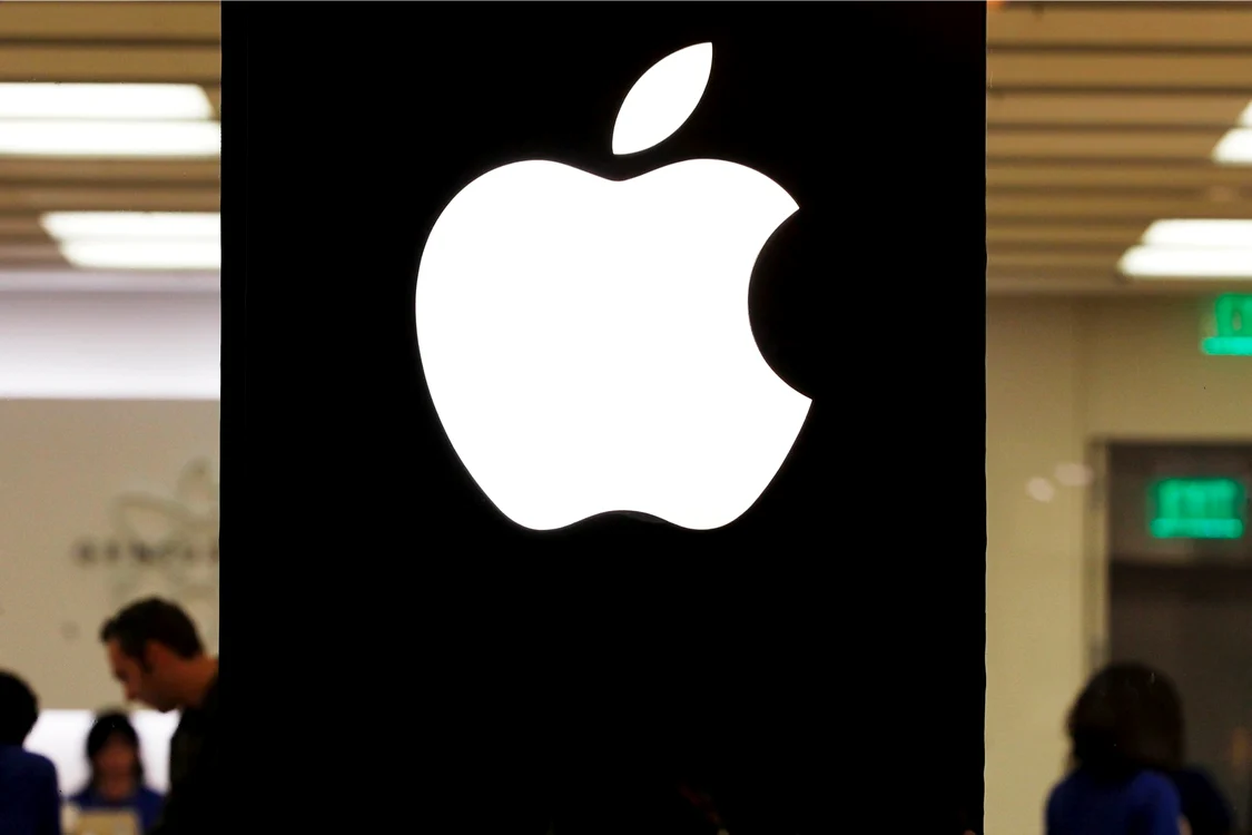 Apple a câştigat accesul la cele şapte site-uri