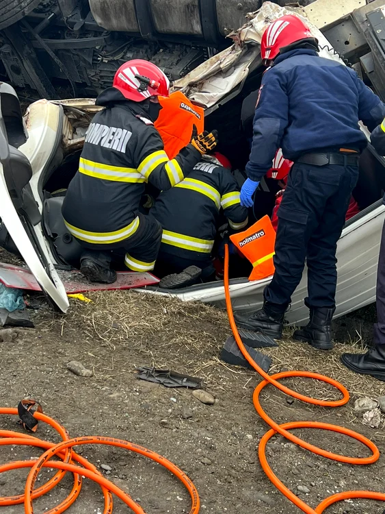 Pompierii au intervenit de urgență