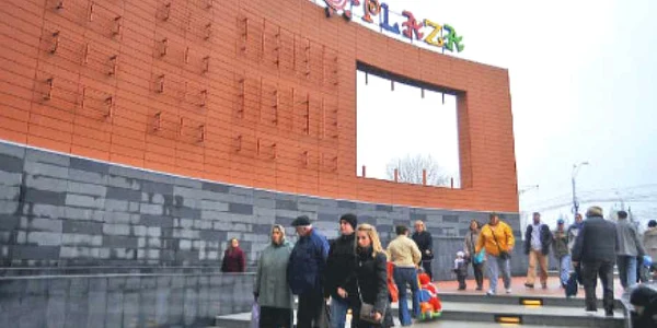 130 de retaileri vor vinde în cel mai mare centru comercial din Capitală