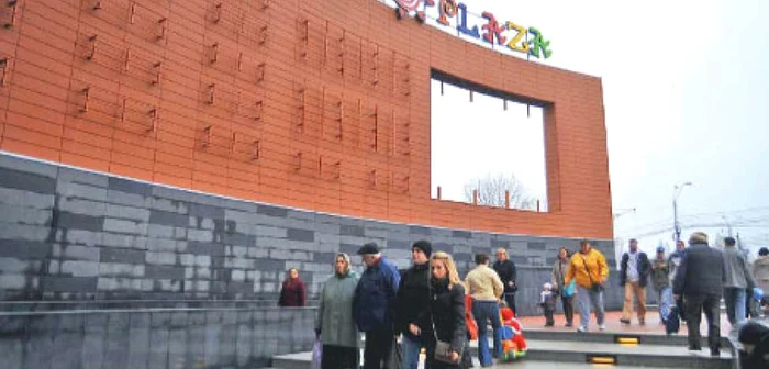 130 de retaileri vor vinde în cel mai mare centru comercial din Capitală