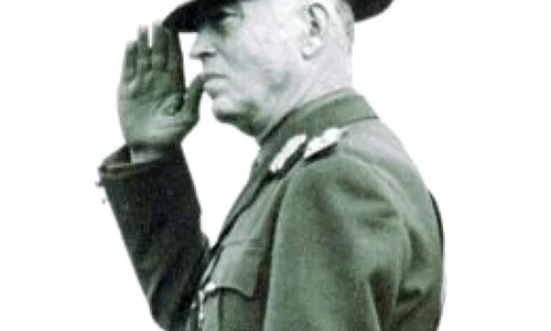 A fost Ion Antonescu un erou? IV jpeg