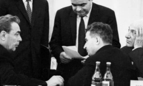 Iată cu cât i a vândut Ceauşescu pe saşi jpeg