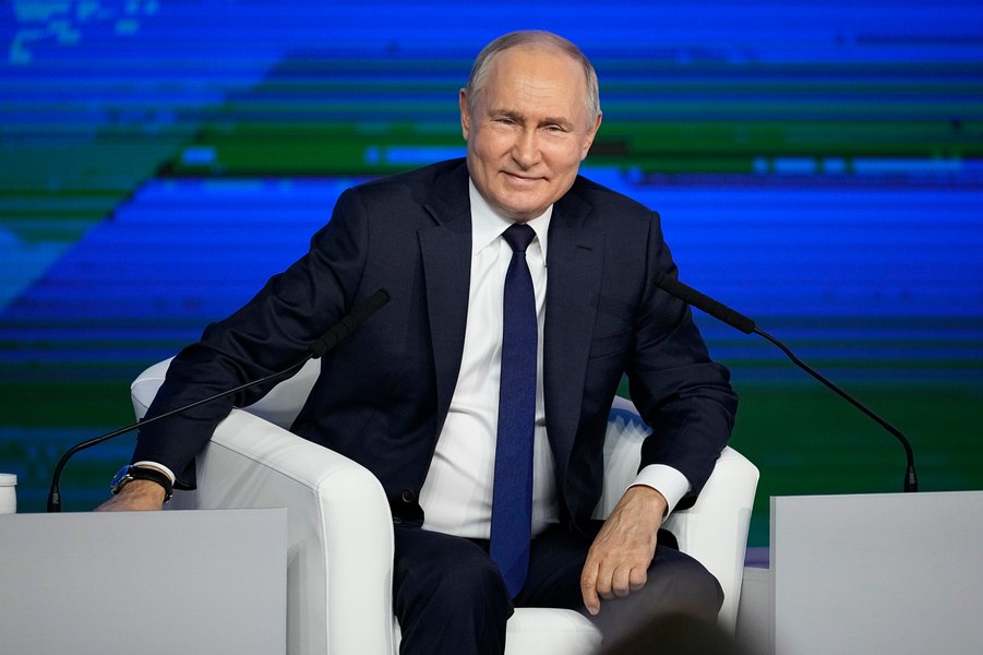Putin a anunțat concluzia experților ruși privind doborârea avionului de transport Il-76