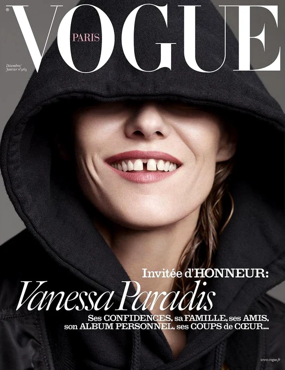 Vanessa Paradis și celebra ei strungăreață, pe cea de-a treia copertă Vogue Paris