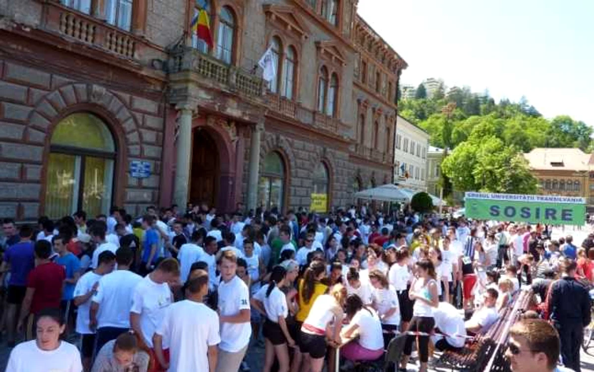 Crosul va începe la ora 11.00. FOTObrasovultau.ro