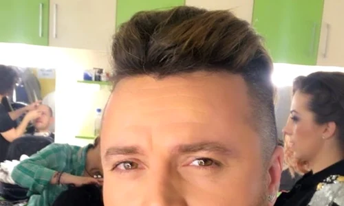 Tavi Clonda Eurovision (2) jpeg