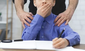 Copil abuz profesor parinte FOTO Shutterstock