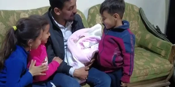 fetita adoptata jpg