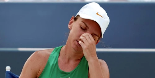 Simona Halep e ușor-ușor exclusă din lumea tenisului. Foto EPA EFE