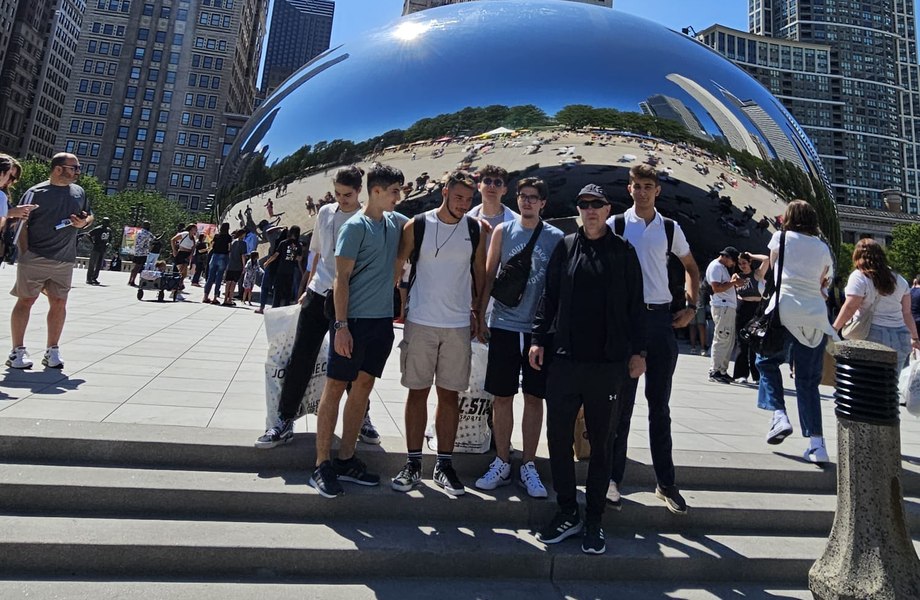 EngiNeerds, roboticienii care au pornit să cucerească America. „O echipă de succes nu reprezintă doar succesul robotului în competiții”
