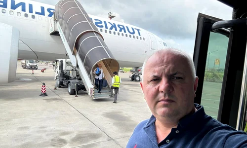 Avram Gal a calatorit cu avionul care a luat foc Foto fb Avram Gal jpg