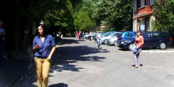 Rezultate BAC 2013. 3 ELEVI DIN vALCEA AU FOST ELIMINATI DIN EXAMEN