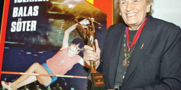 Iolanda Balaş-Söter e o legendă vie a sportului românesc Foto: Agerpres