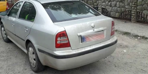 Maşina în care a fost găsit gălăţeanul cu permis fals FOTO Poliţia de Frontieră