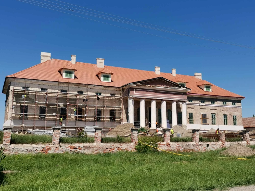 Stadiul lucrărilor la conacul de la Foeni FOTO Ștefan Both
