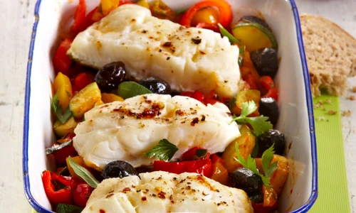 Fish roasted with vegetable and olives jpeg