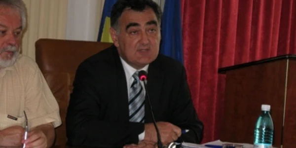 Șeful DSP Bihor se pregătește pentru deschiderea centrelor de vaccinare