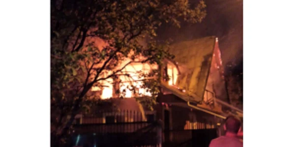 incendiu comarnic foto isu