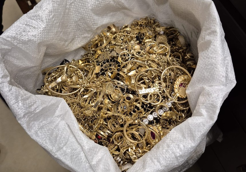 Lovitură ANAF: 22 de kilograme de aur și 69 de milioane de lei confiscate după controale de amploare