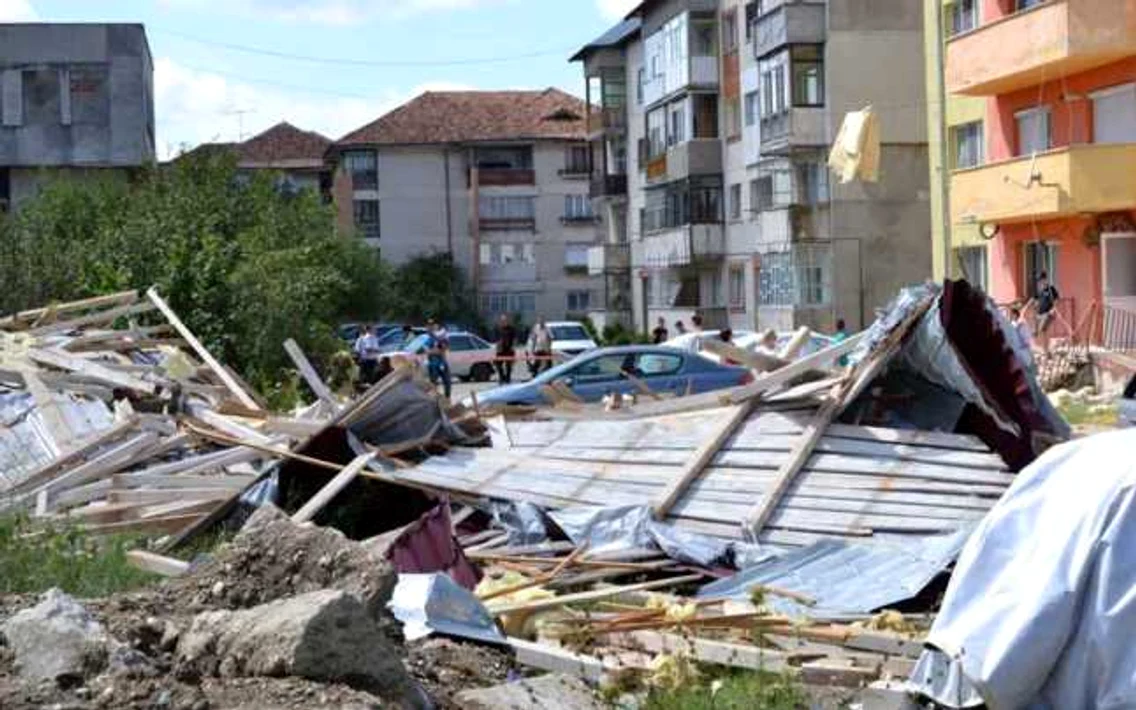 bloc scornicesti