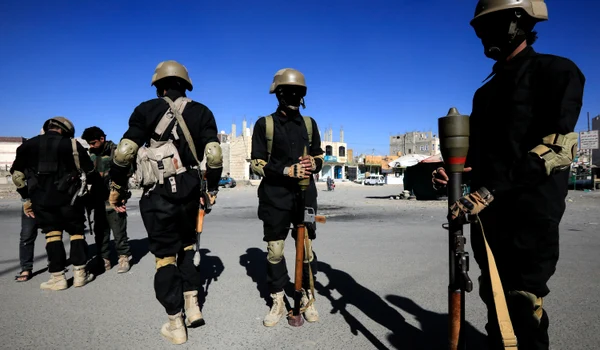 Rebeli houthi în Yemen FOTO EPA-EFE