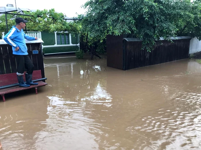 Precipitaţiile au creat mari probleme în judeţ FOTO ISU Neamţ