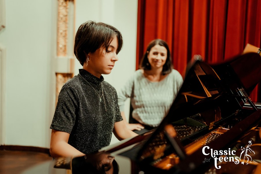 Classic for Teens: festival de muzică pentru tinerii din Focșani, ajuns la a patra ediție. Programul evenimentului
