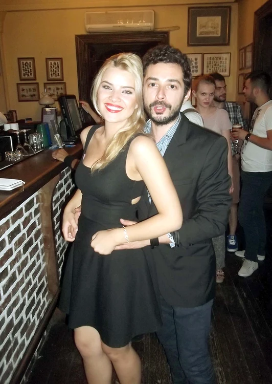 
    Decembrie 2013: Anul trecut, muncitorii erau încă pe schele, dar se pare că lucrările nu au înaintat   