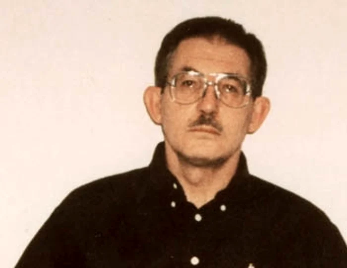 trahisons 9637566 1 jpg jpeg