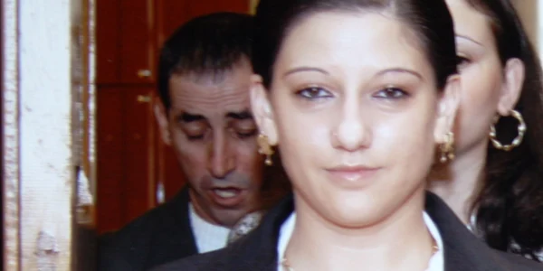 Monica l-a cunoscut pe logodnicul său pakistanez pe când lucra ca traducătoare pentru Poliţia spaniolă 