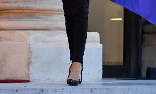 French And Mexican First Ladies Pose Ahead Of Dinner   Paris jpeg