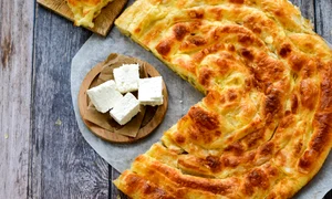 placinta branza adobestock jpg