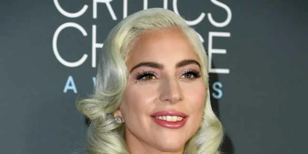 lady gaga crtitics choice awards foto guliver getty images