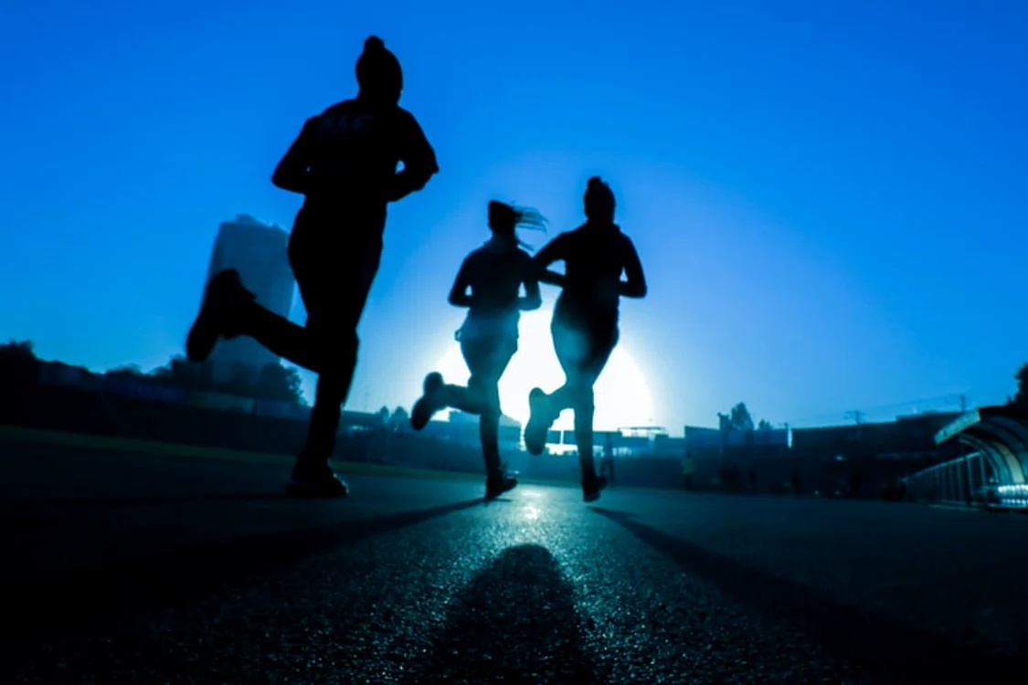 Sportul ne ajută să ne protejăm de forme grave de COVID-19FOTO: Unsplash.com