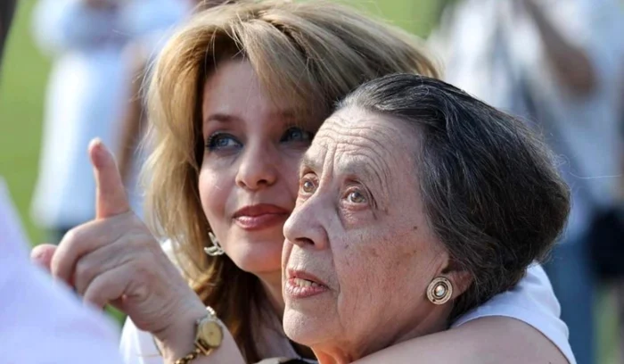 Bianca Brad, alături de mama ei, Georgeta / Foto: Facebook