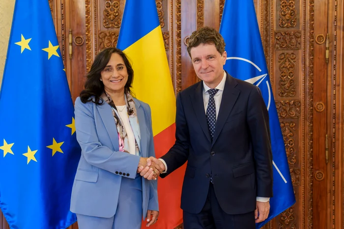 Nicușor Dan alături de ministrul Afacerilor Externe al Canadei, Anita Anand FOTO: Presidency.ro
