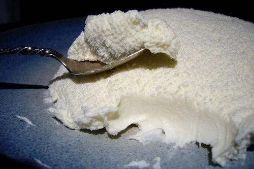 Prăjitură marmorată cu mascarpone jpeg
