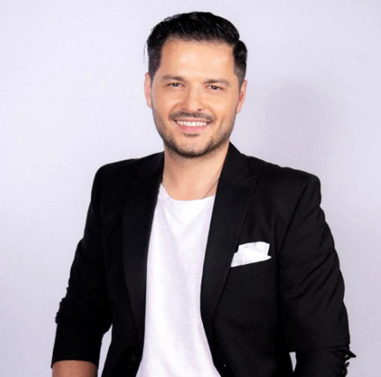 
    Radu Vâlcan se află  în Republica Dominicană,  cu ”Insula iubirii”  (Antena1)  