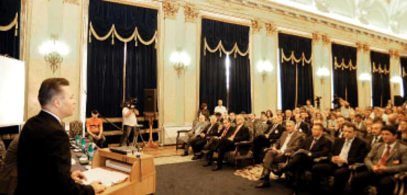 Ce vrea şi ce poate diplomaţia românească
